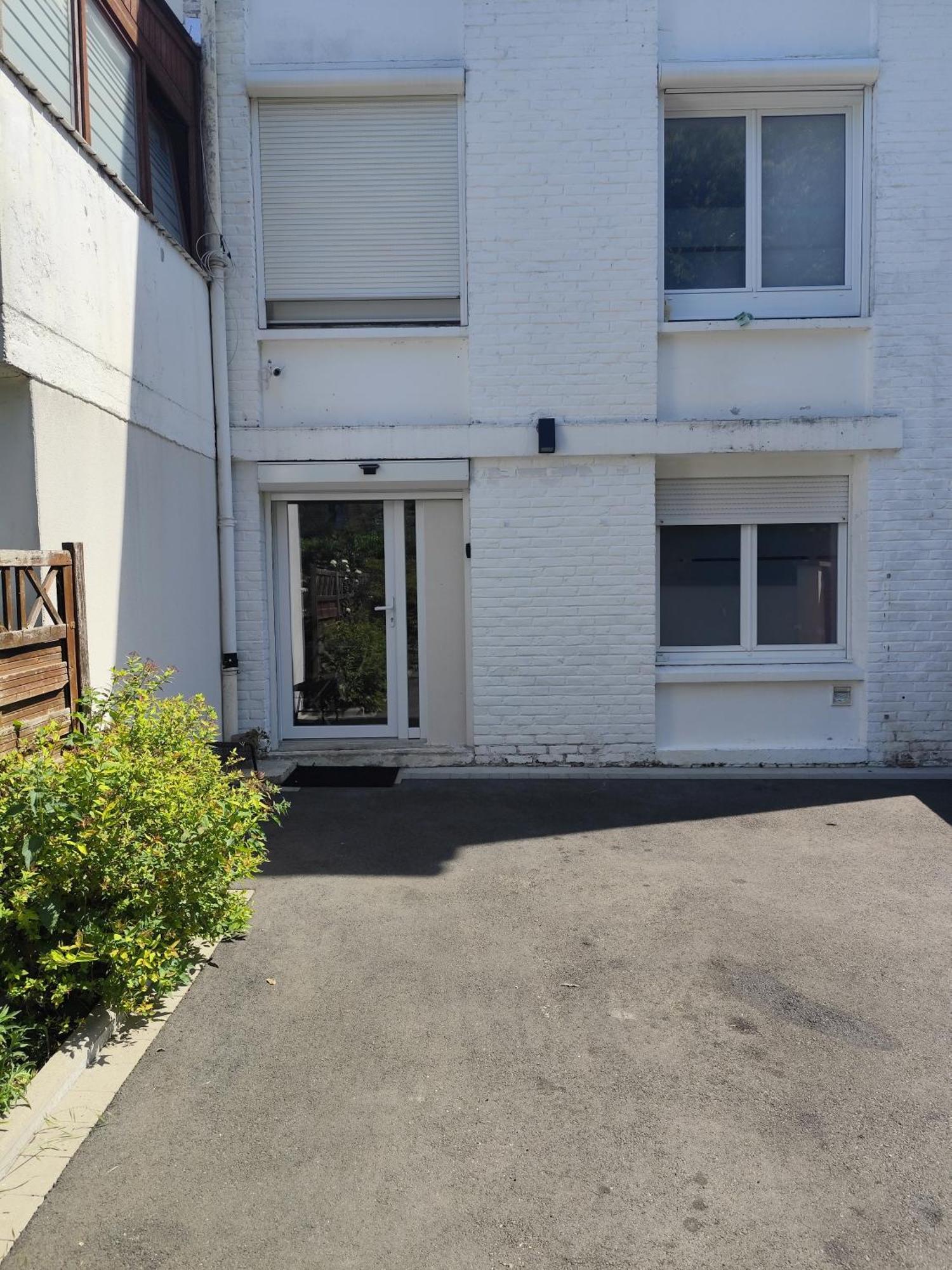 Escapade Pres De Lille - Appartement Charmant Avec Terrasse Et Parking Privee Mons-en-Baroeul Eksteriør bilde